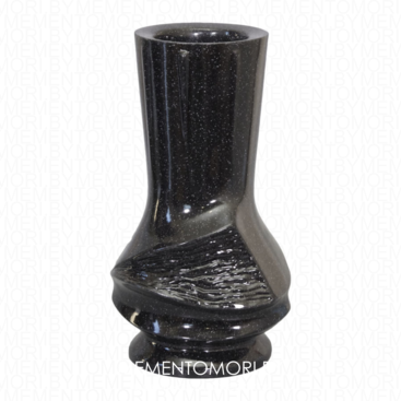 Ваза 04 